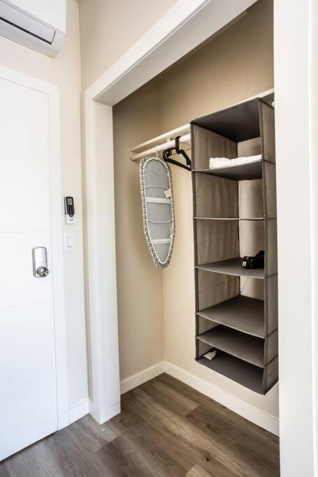 Luxurious Furnished Studio W Full Kitchen In Sd San Diego Exterior photo