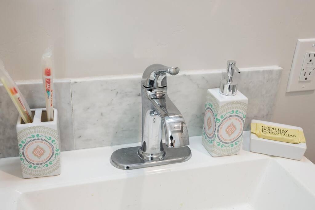 Luxurious Furnished Studio W Full Kitchen In Sd San Diego Exterior photo